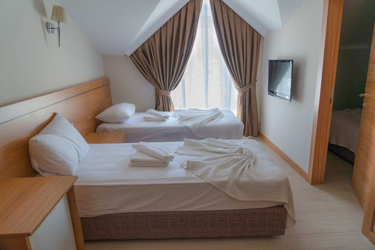 Bedroom 3, BESO Beach Hotel, Kemer
