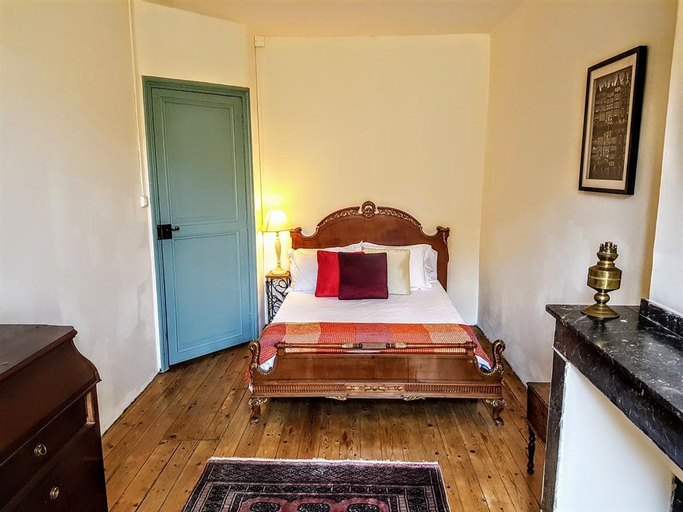 Bedroom 3, The Apartments Rue Barbès, Aude