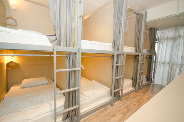 Bedroom 3, Good Day Hostel, Ratchathewi