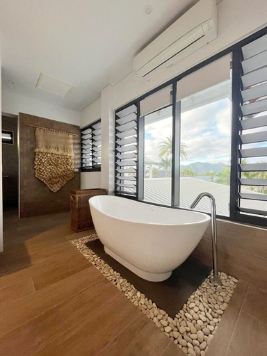 Bathroom 4, Naisoso Island Villas Fiji, Ba