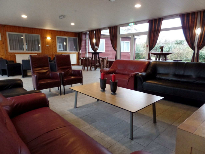 Room amenity 5, Group Accommodation Near the North Sea, Schouwen-Duiveland