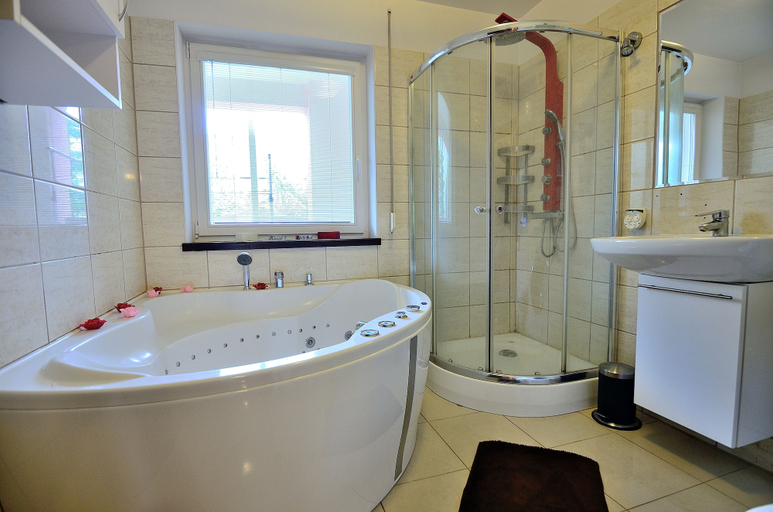 Bathroom, Victus Apartamenty - Sopot, Sopot