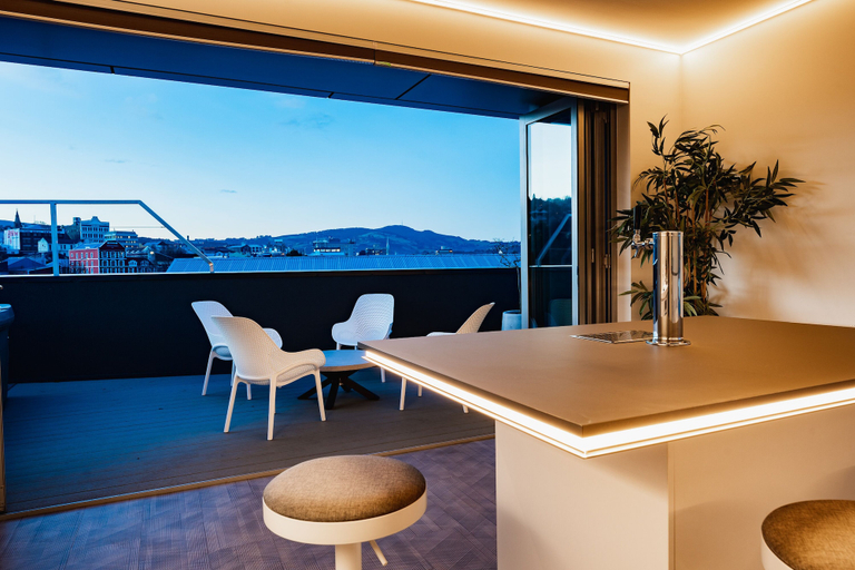 Others 5, Quarters B1- Luxurious & Spacious, Dunedin