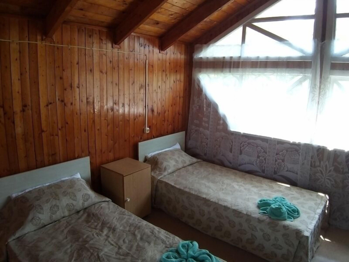 Bedroom, Raduga, Nakhodka gorsovet
