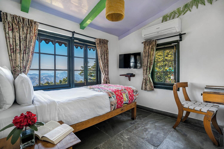 Bedroom 3, Rokeby Manor, Dehradun