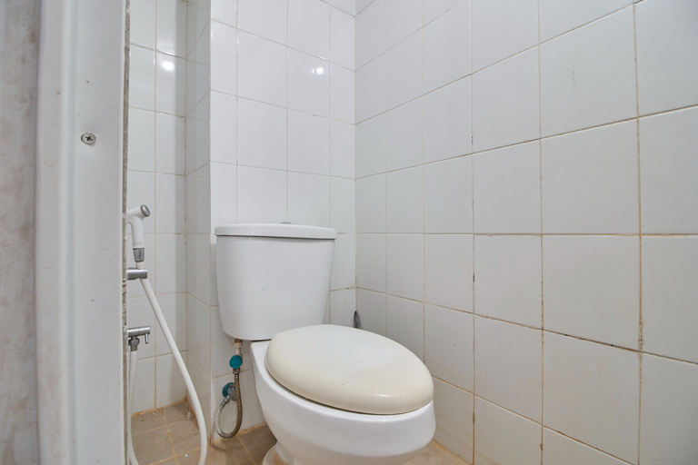 Bathroom 4, Room Rendi @ Apt Dramaga Tower Bogor, Bogor