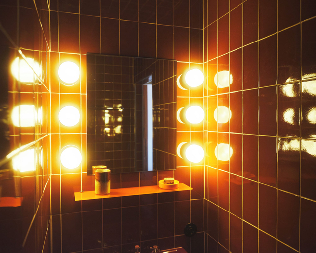 Bathroom 3, Hôtel Présent - 200m des Arènes de Arles - Encore Mieux, Bouches-du-Rhône
