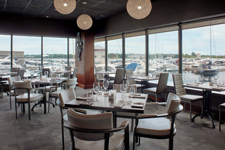 Food & Drinks 5, Delta Hotels by Marriott Kingston Waterfront, Frontenac