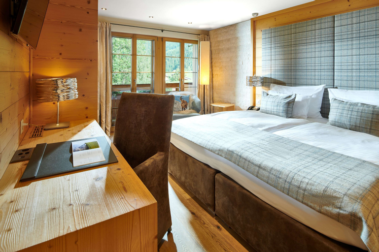 Bedroom 6