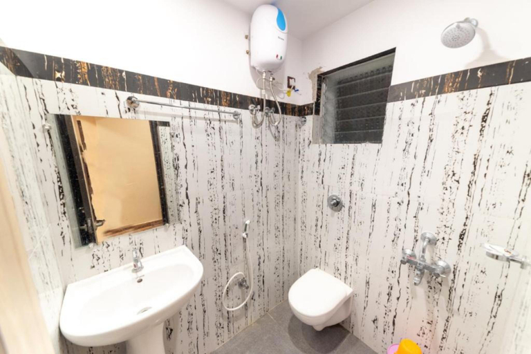 Bathroom 4, Hotel Signature Inn Digha Near Sea Beach and Jagannath Temple, Purba Medinipur