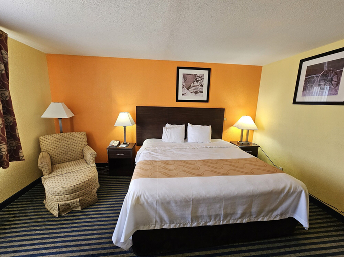 Bedroom 3, Quality Inn Liberal, Seward