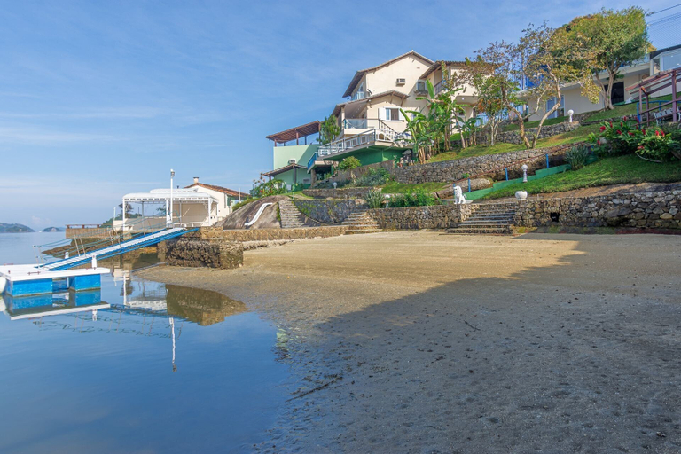Exterior & Views 2, Magnífica casa com praia particular em Angra, Angra dos Reis