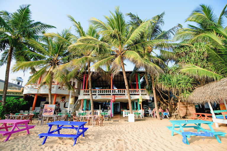 Exterior & Views 2, International Beach Hotel and Restaurant, Hikkaduwa