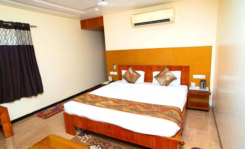 Bedroom 3, Hotel Simran Heritage, Raipur
