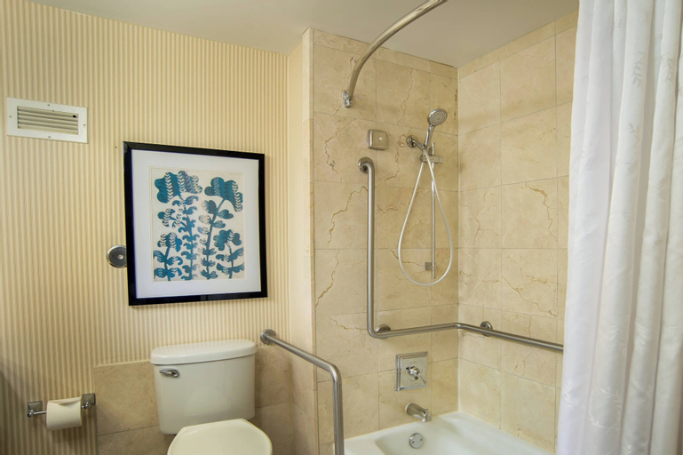 Bathroom 4