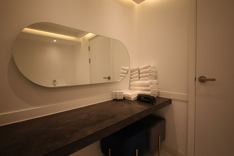 Bathroom 4, Vantt Hotel, Buk