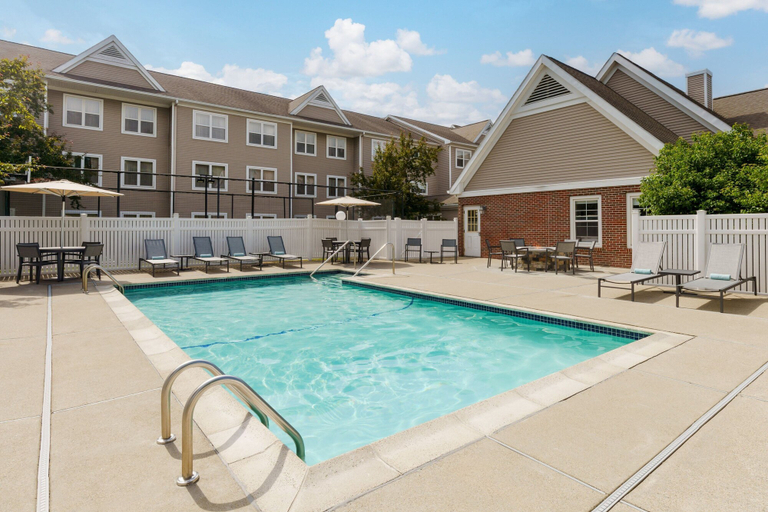 Sport & Beauty 5, Residence Inn by Marriott Foxborough, Foxborough