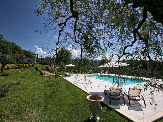 Trabquil Holiday Home in Selci Italy with Swimming Pool, Rieti