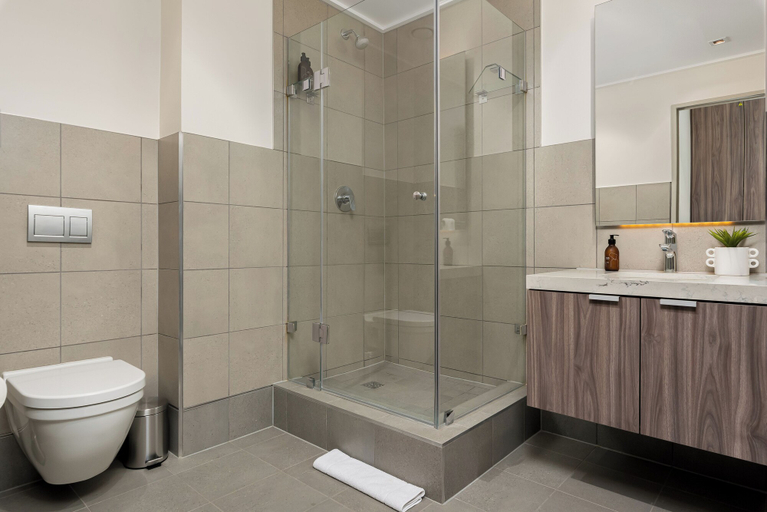 Bathroom, Foreshore Place 804, City of Cape Town