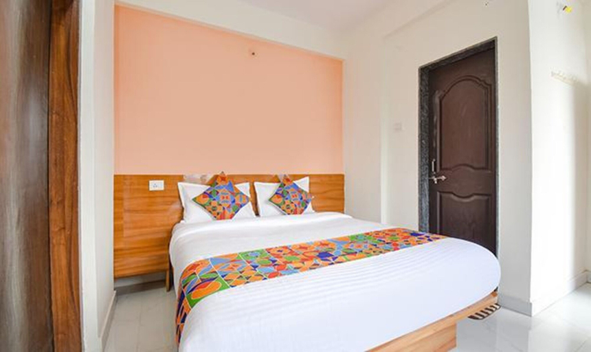 Bedroom 3, FabHotel Silver 9, Pune