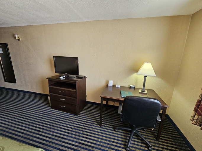Others 5, Quality Inn Liberal, Seward