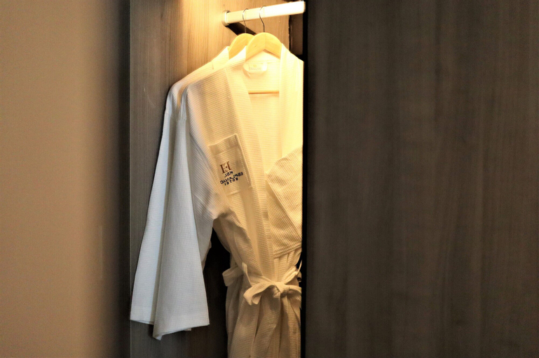 Amenities 19