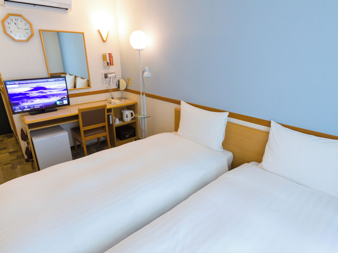 Bedroom 24