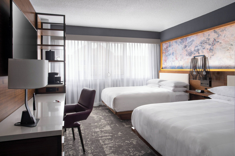 Bedroom 2, Marriott Greensboro Downtown, Guilford