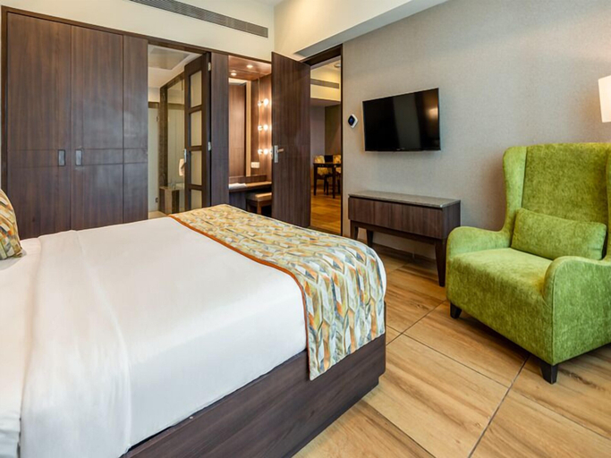 Bedroom 4, GCC Hotel and Club, Thane