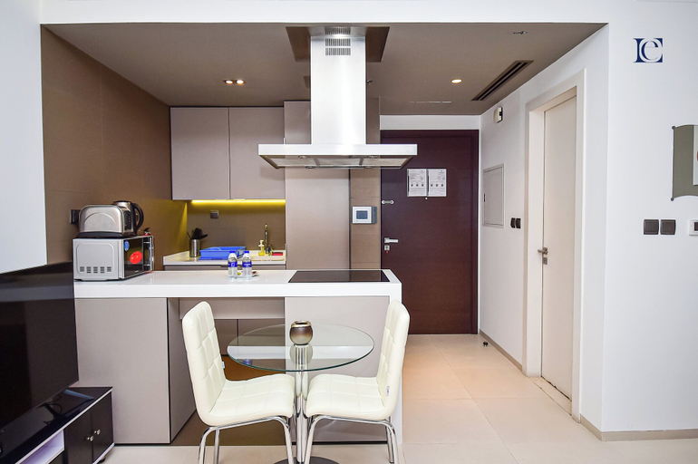 Dining, AST - Modern studio flat with balcony, Dubai
