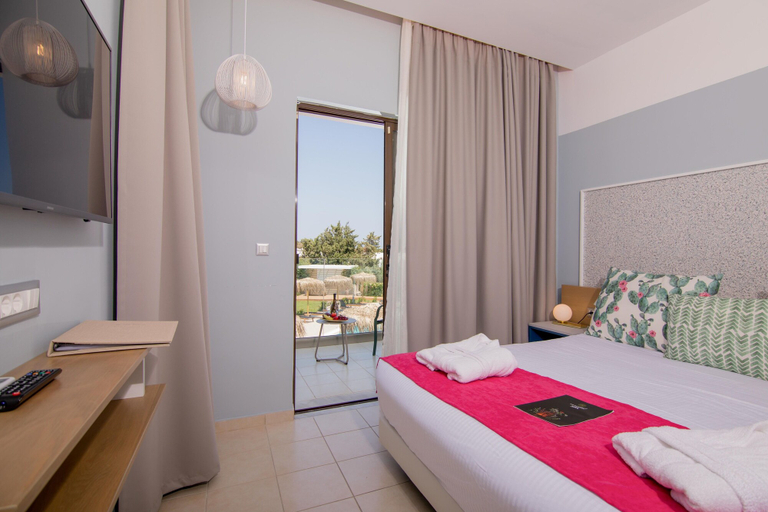Bedroom 4, Lindos Breeze Beach Hotel, South Aegean