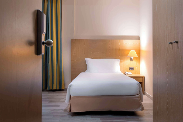 Bedroom 4, Best Western Cavalieri della Corona, Varese