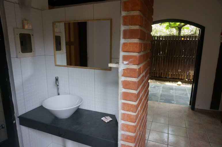 Bathroom 2, Refúgio de Camburi, São Sebastião