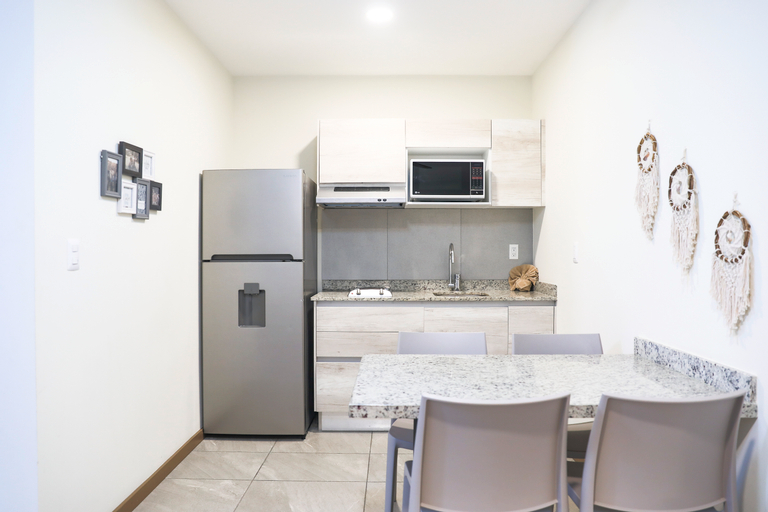 Dining Room 2