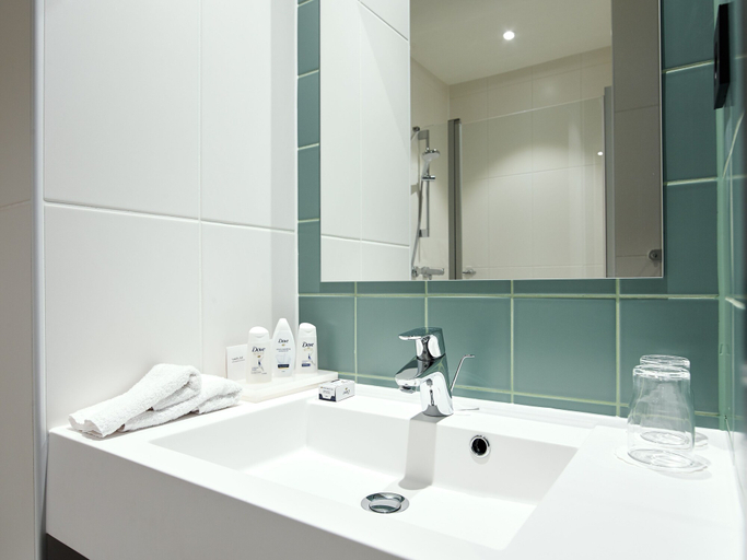 Bathroom 5, Park Inn by Radisson Hasselt, Limburg