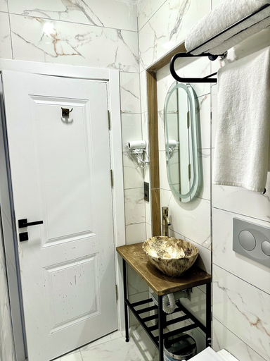 Bathroom 5, Newalla Hotel Old City, Fatih
