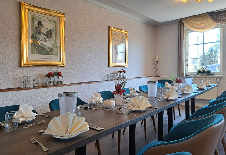 Food & Drinks 5, Hotel ElbRivera Magdeburg, Magdeburg
