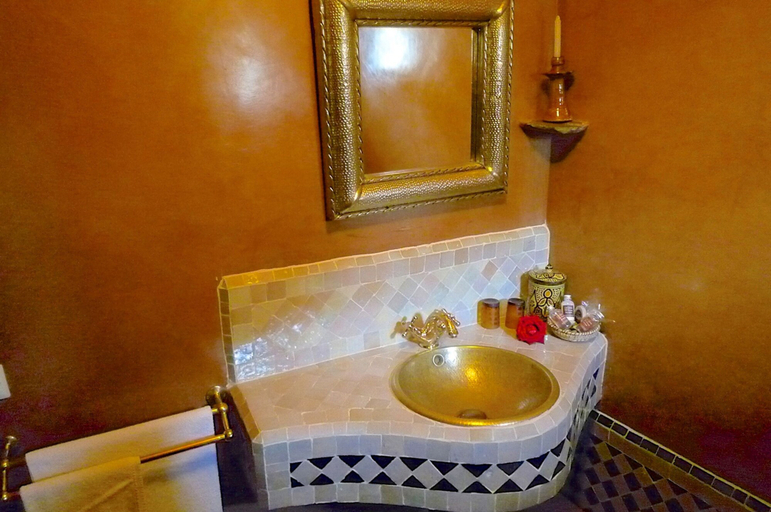 Bathroom 4, Les Jardins de Skoura, Ouarzazate