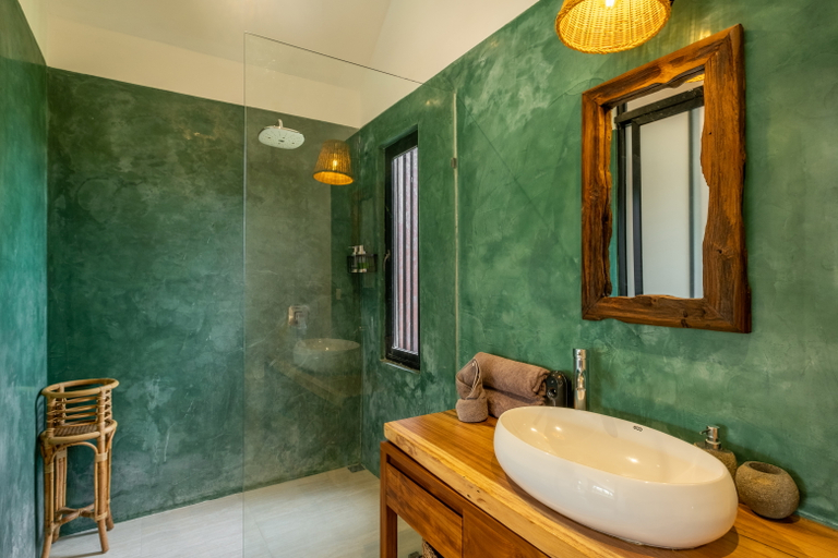 Bathroom 2, Villa Isola Gallinara, Badung