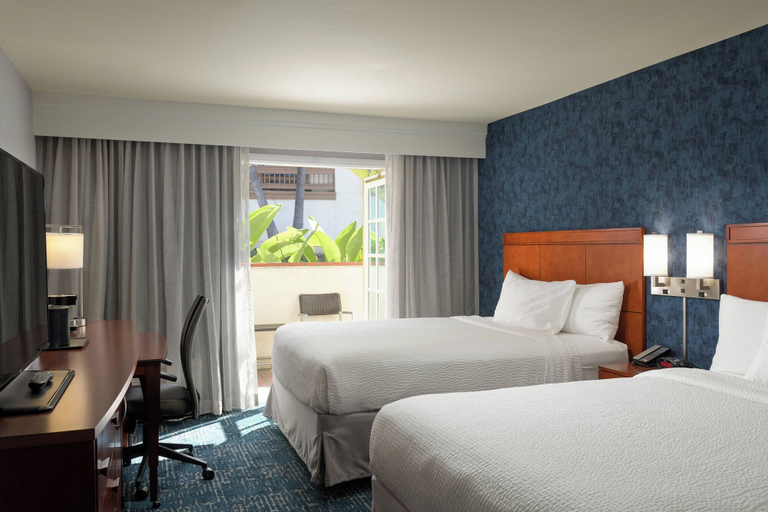 Bedroom 3, Courtyard by Marriott Old Town, San Diego