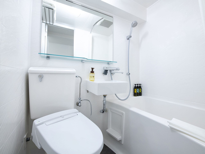 Bathroom 2
