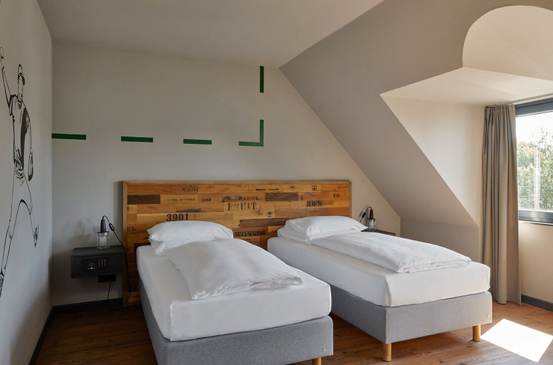 Bedroom 5, KRÖGER by Underdog Hotels, Hamburg