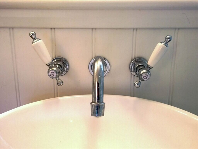 Bathroom 3, The Green Man Boutique Hotel, Essex