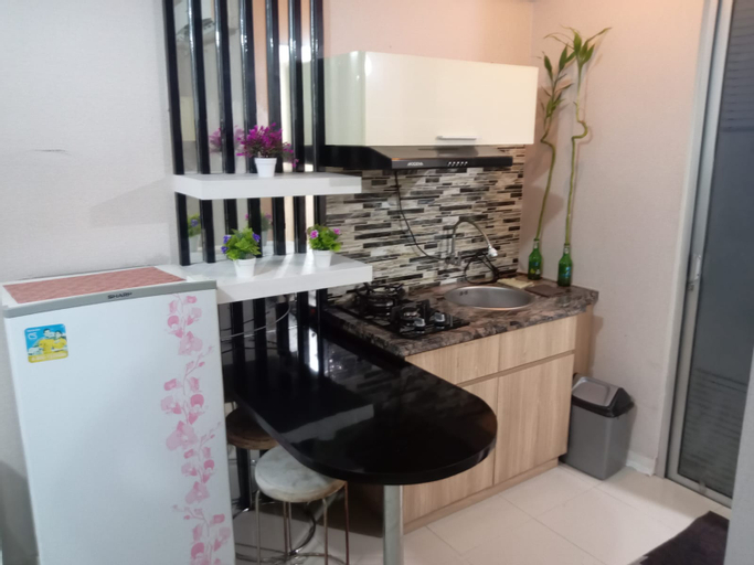 Dining Room 4, Apartment Bassura City by Keyanka, East Jakarta