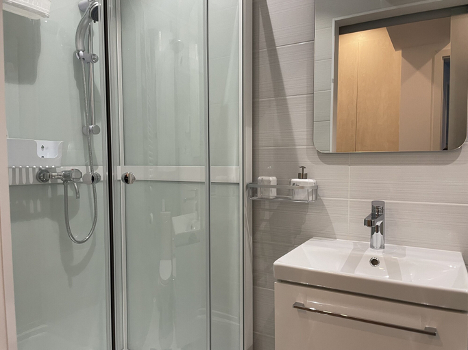 Bathroom 3, Beautiful Penthouse Lakeview W18, Municipiul Bucuresti