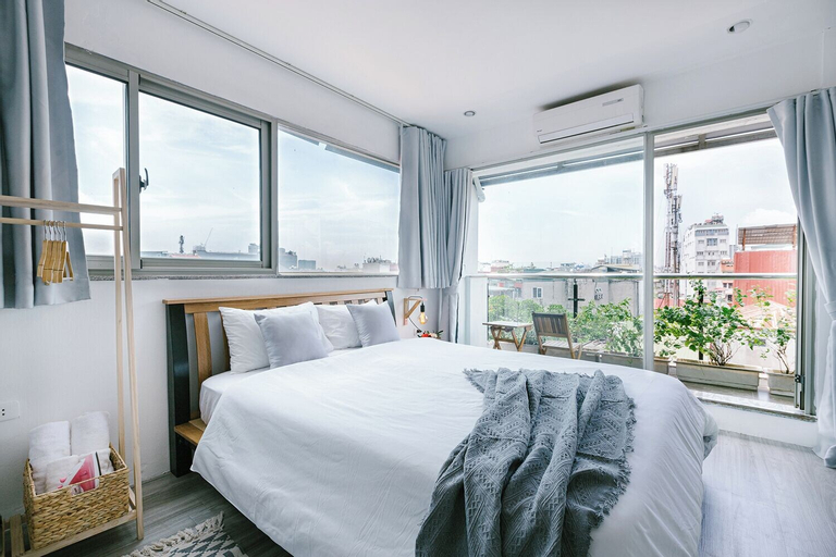 Bedroom 8