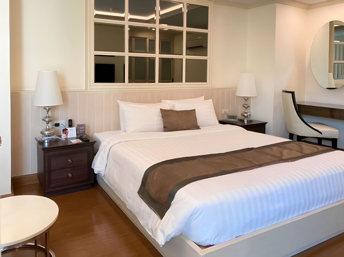 Bedroom 6