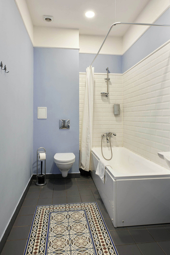 Bathroom 5, Stabu Sēta Residence, Riga