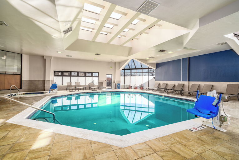 Sport & Beauty 3, DoubleTree by Hilton Denver - Westminster, Adams