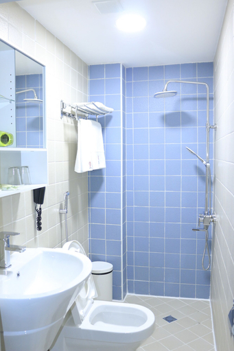 Bathroom 4, UBINN hotel & gallery, Ulan Bator